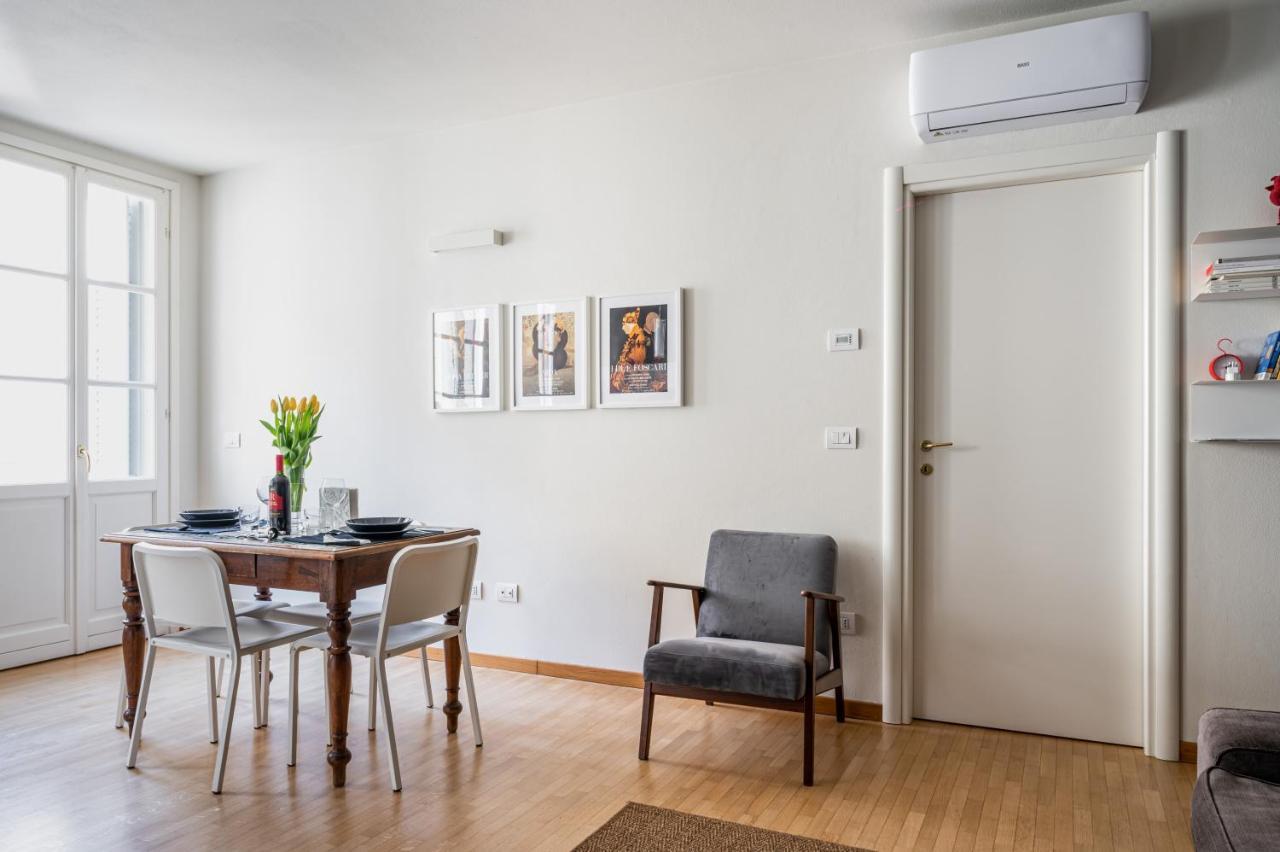 Officina7 Large Apartment Parma Exterior photo